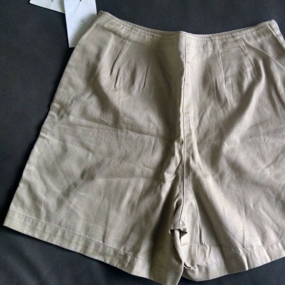 Liz Claiborne Pants - Liz Claiborne Sport Nautical Side Buttons S10